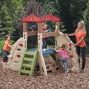 Spielturm Alpenkamm mit Kletterwand und Rutschen